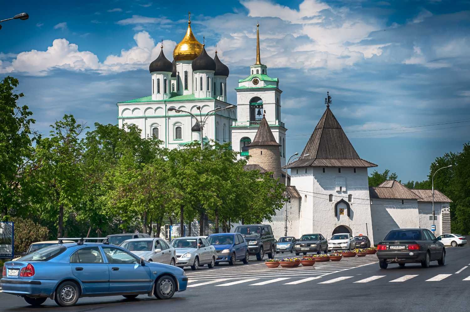 Псковские города. Псков центр города. Современный Псков. Псков город современный.